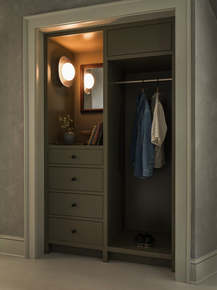 guest closet and wardrobe lighting